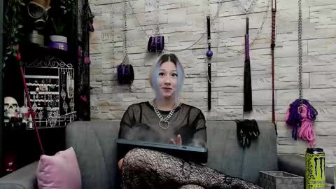 Miss Kazia online show from December 2025 01:23:02 AM