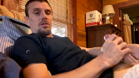 Snapshot of kcdowdy90 chatting on December 2024 01:43:02 PM rowdy6969 online show from December 2024 01:43:02 PM