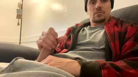 Snapshot of kcdowdy90 chatting on January 2025 01:31:02 PM rowdy6969 online show from January 2025 01:31:02 PM