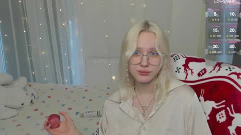 Seb Polly Roxy Jonny online show from January 2025 05:24:01 AM