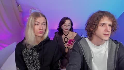 Seb Polly Roxy Jonny online show from January 2025 02:41:01 PM