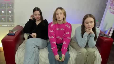 Seb Polly Roxy Jonny online show from February 2025 02:20:02 PM