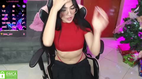 keeiity_moon online show from December 2024 02:55:01 PM