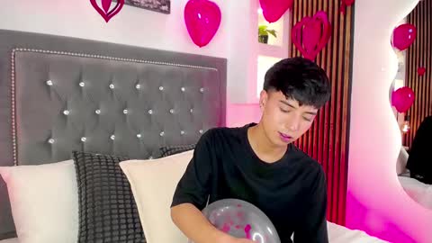 nico online show from February 2026 01:08:02 PM