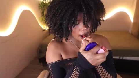 Snapshot of kehlannis_ chatting on October 2025 08:32:02 PM Kehlannis online show from October 2025 08:32:02 PM