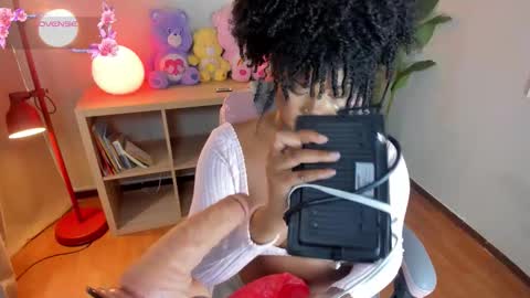 Snapshot of kehlannis_ chatting on February 2026 07:53:01 PM Kehlannis online show from February 2026 07:53:01 PM