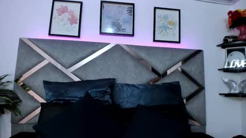 Snapshot of keidy_rose chatting on September 2025 07:08:02 PM Keidy Monday to Saturday from 200 pm to 810pm UTC-5 Colombia Time online show from September 2025 07:08:02 PM