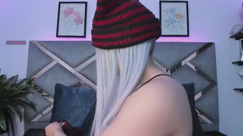 Snapshot of keidy_rose chatting on November 2025 07:07:02 PM Keidy Monday to Saturday from 200 pm to 810pm UTC-5 Colombia Time online show from November 2025 07:07:02 PM