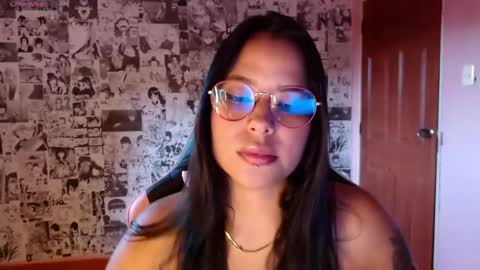 Kimk online show from January 2025 09:25:02 PM