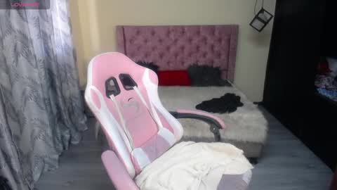 luna online show from April 2026 08:28:01 PM