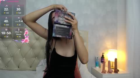 Snapshot of keily_garcia chatting on December 2025 11:40:02 AM Keily online show from December 2025 11:40:02 AM