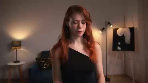 keira_knight online show from September 2025 09:16:02 PM