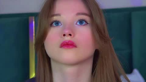 Snapshot of keiraace chatting on May 2026 01:57:16 AM Keira online show from May 2026 01:57:16 AM