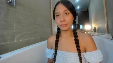 Snapshot of keiry_gonzalez11_aws chatting on September 2025 01:18:02 AM keiry_gonzalez11_aws online show from September 2025 01:18:02 AM