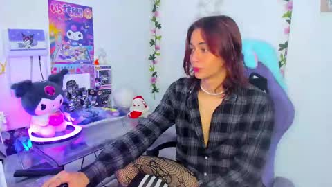 Keita moon online show from January 2025 08:43:01 PM