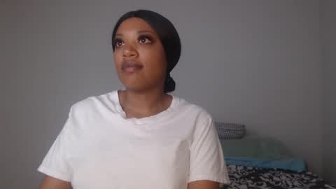 Kellie online show from January 2025 09:12:01 PM