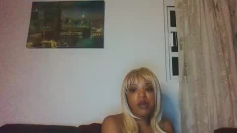 Snapshot of kelliecapri chatting on March 2026 07:03:02 AM Kellie online show from March 2026 07:03:02 AM