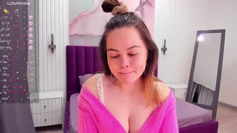 Kelly online show from March 2025 01:36:02 AM