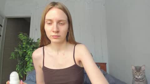 kelly_gerzikaaa online show from March 2026 12:09:01 PM