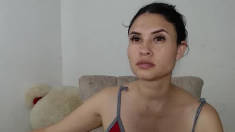 Snapshot of kelly_richardson1 chatting on February 2026 11:09:01 PM elena online show from February 2026 11:09:01 PM