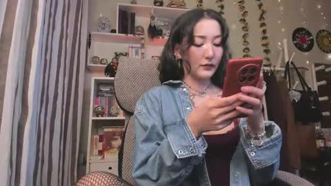 Snapshot of kellyasian chatting on November 2025 06:46:01 AM Leia online show from November 2025 06:46:01 AM