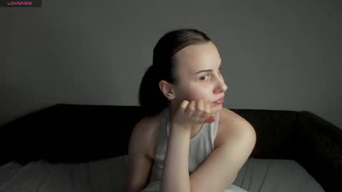 Im Kelly online show from May 2026 09:44:01 PM
