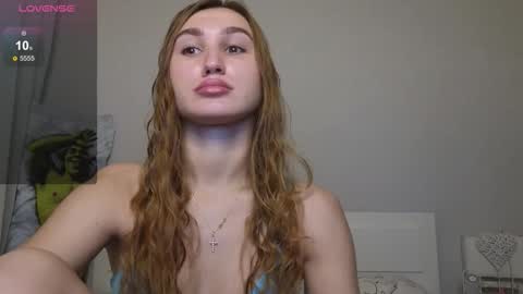 Princess Kelly online show from October 2025 09:34:02 PM