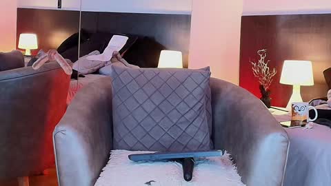 Kelly  online show from December 2024 02:27:02 AM