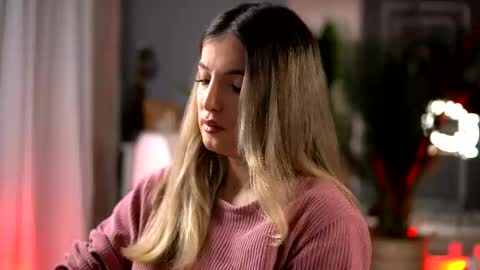 Denise online show from November 2025 03:09:02 AM