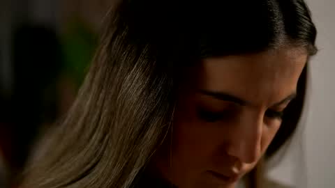 Denise online show from April 2026 02:33:02 AM