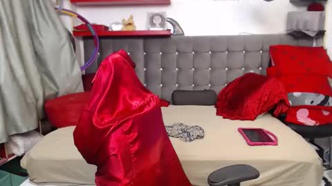 kelly online show from October 2025 01:53:02 PM