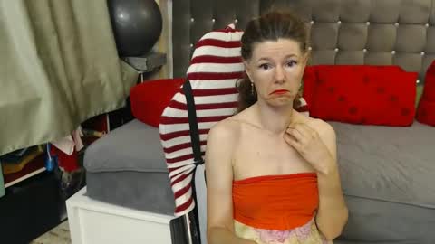 Snapshot of kellynumber chatting on June 2026 01:06:01 AM kelly online show from June 2026 01:06:01 AM