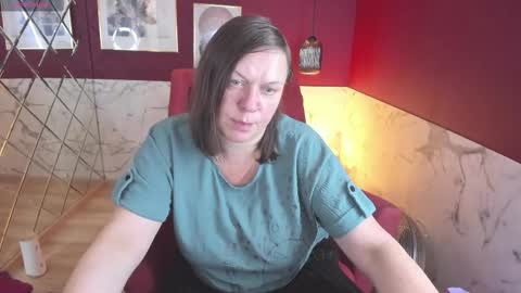 Kelly online show from September 2025 07:21:02 AM