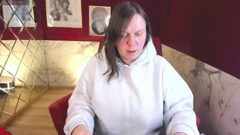 Kelly online show from March 2026 06:47:02 PM