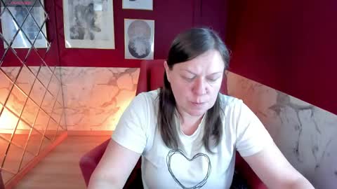 Kelly online show from May 2026 08:32:01 PM
