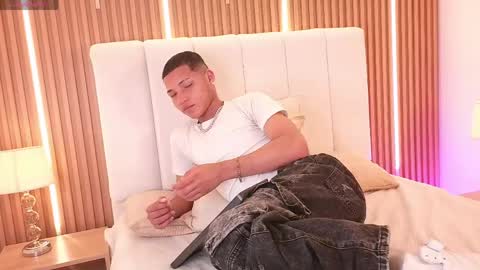Snapshot of kelvin_josue chatting on May 2026 08:28:01 PM Kelvin online show from May 2026 08:28:01 PM