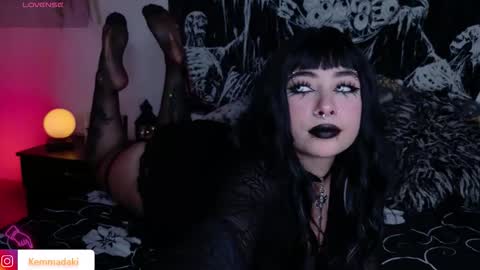 Kemma online show from December 2025 10:14:01 PM