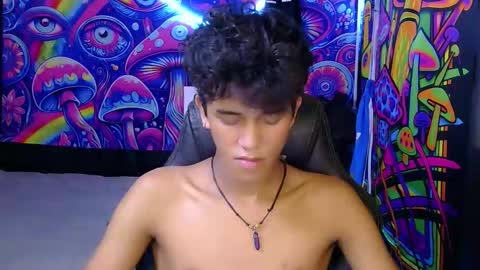 Snapshot of ken_bigcockxx chatting on June 2026 03:48:02 AM Ken online show from June 2026 03:48:02 AM