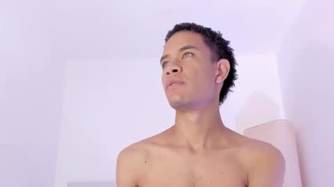 Julian Rivera   online show from September 2025 12:18:01 PM