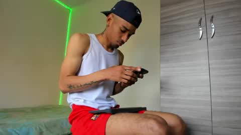 Snapshot of kenan_2601 chatting on May 2026 01:40:02 PM kenan 2601 online show from May 2026 01:40:02 PM