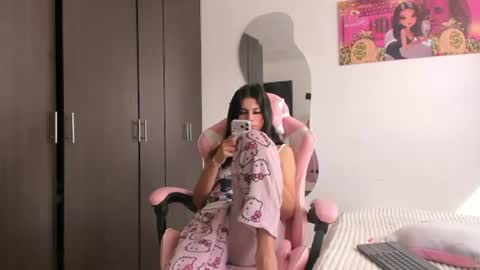Aleja3 online show from July 2026 07:57:01 PM