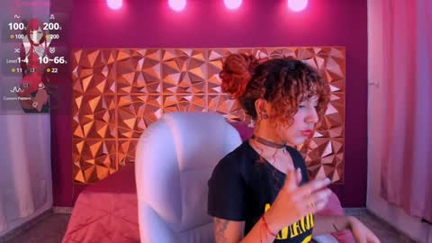 Kendall online show from January 2025 04:14:02 AM