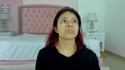 Kendall online show from February 2025 05:25:01 AM