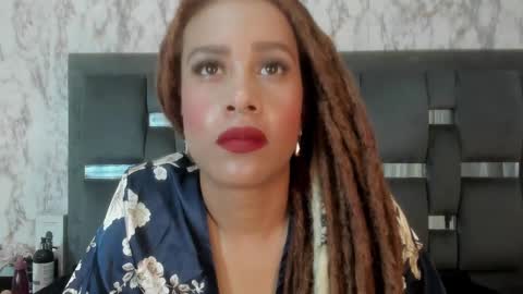 Snapshot of kendall__quinn chatting on February 2025 03:53:01 AM Kendall online show from February 2025 03:53:01 AM