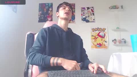 kendall ross online show from February 2025 03:23:02 PM