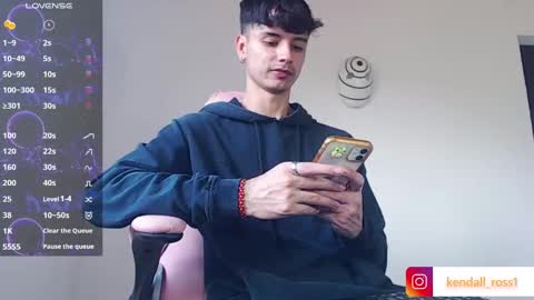 kendall ross online show from September 2025 03:14:01 PM