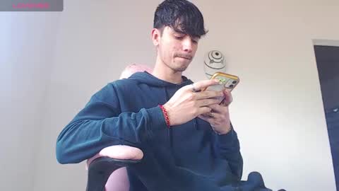 kendall ross online show from October 2025 04:18:01 PM