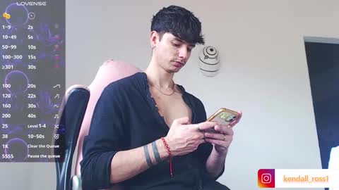 kendall ross online show from October 2025 04:09:02 PM