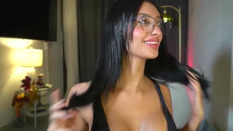 Andrea online show from December 2025 10:59:02 PM