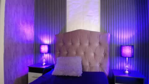 Snapshot of kendall_saenz chatting on January 2025 08:00:02 PM kendall_saenz online show from January 2025 08:00:02 PM